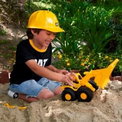 CAT Construction Fleet Sand Set, Assorted - 82060 - Construction Vehicles -Games Official Website c7e1b3578a2a0176f1d1d9c1b8a505436a70f0ee 156750003 16