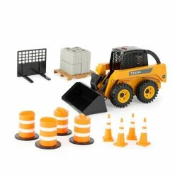 John Deere Big Farm 1:16 Skid Steer Set with Barrels & Cones - 47349 - Construction Vehicles