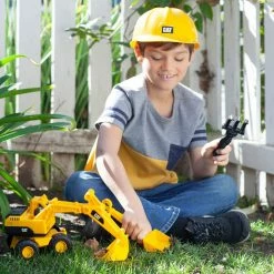 CAT Construction Fleet Sand Set, Assorted - 82060 - Construction Vehicles -Games Official Website ea230dfc77f547a23762210790019775a4427a00 156750003 11